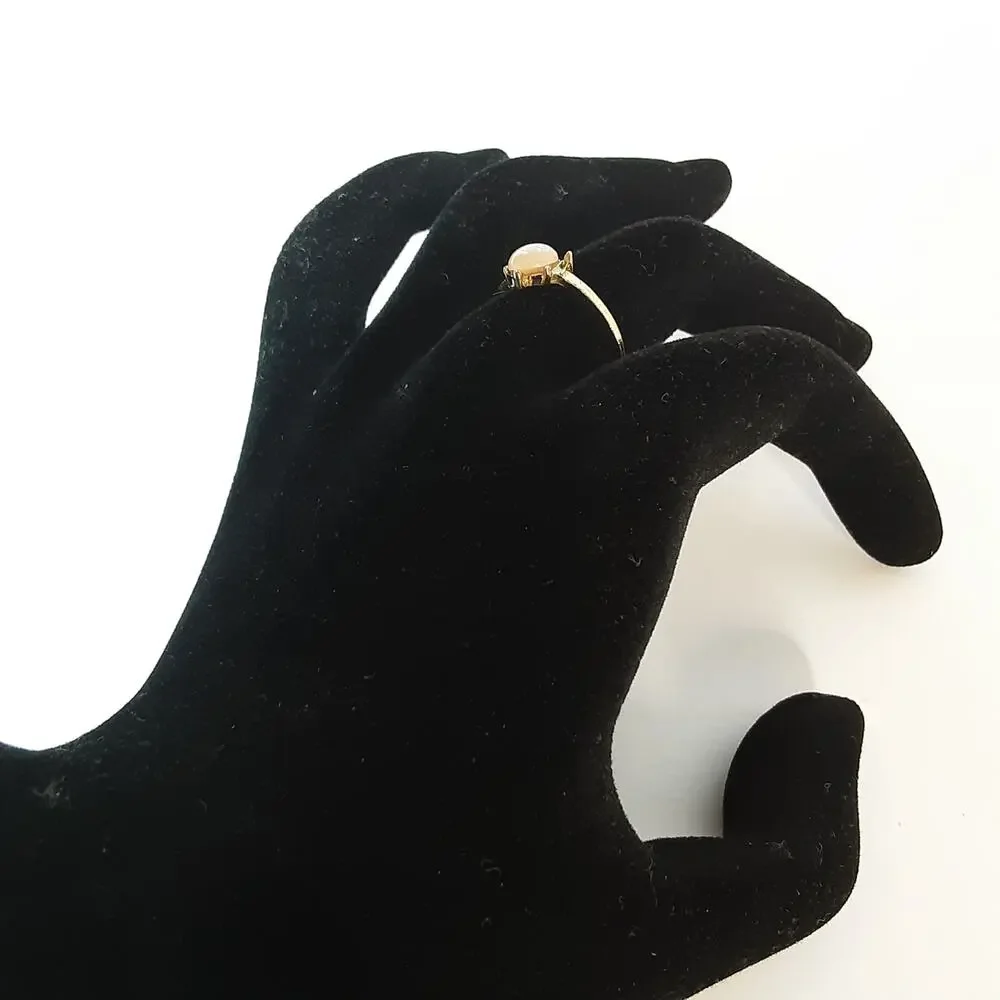 Delicate Opalesque Solitary Stone Prong Ring Gold Tone Band Size 7.10